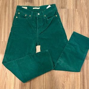 LEVI’S Wedgie Straight corduroy pants